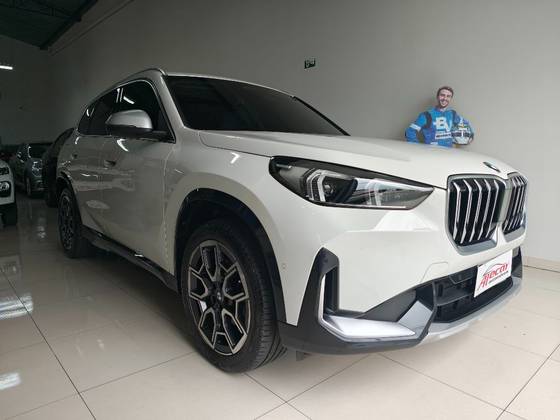 BMW X1 2.0 16V TURBO GASOLINA SDRIVE20I X-LINE STEPTRONIC